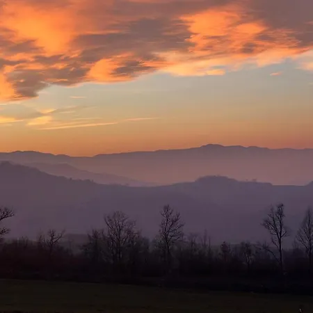 Immerso Nella Natura, Silenzio E Riservatezza A 550 M Di Quota Apartman