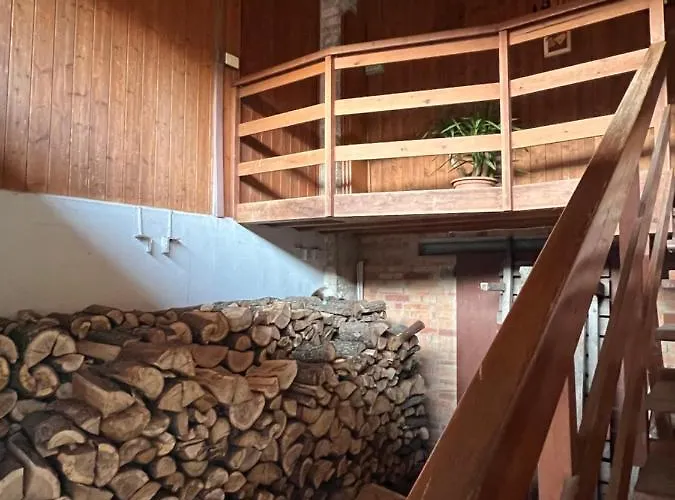 Immerso Nella Natura, Silenzio E Riservatezza A 550 M Di Quota Apartamento *