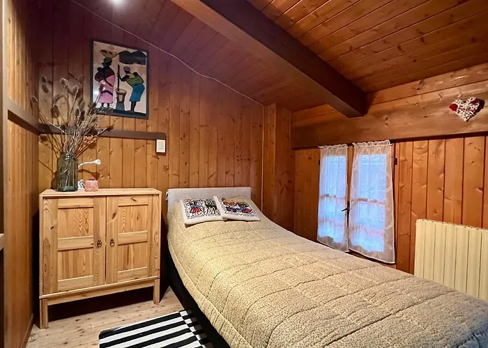 Immerso Nella Natura, Silenzio E Riservatezza A 550 M Di Quota Apartamento